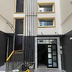 Jon's Appartement *